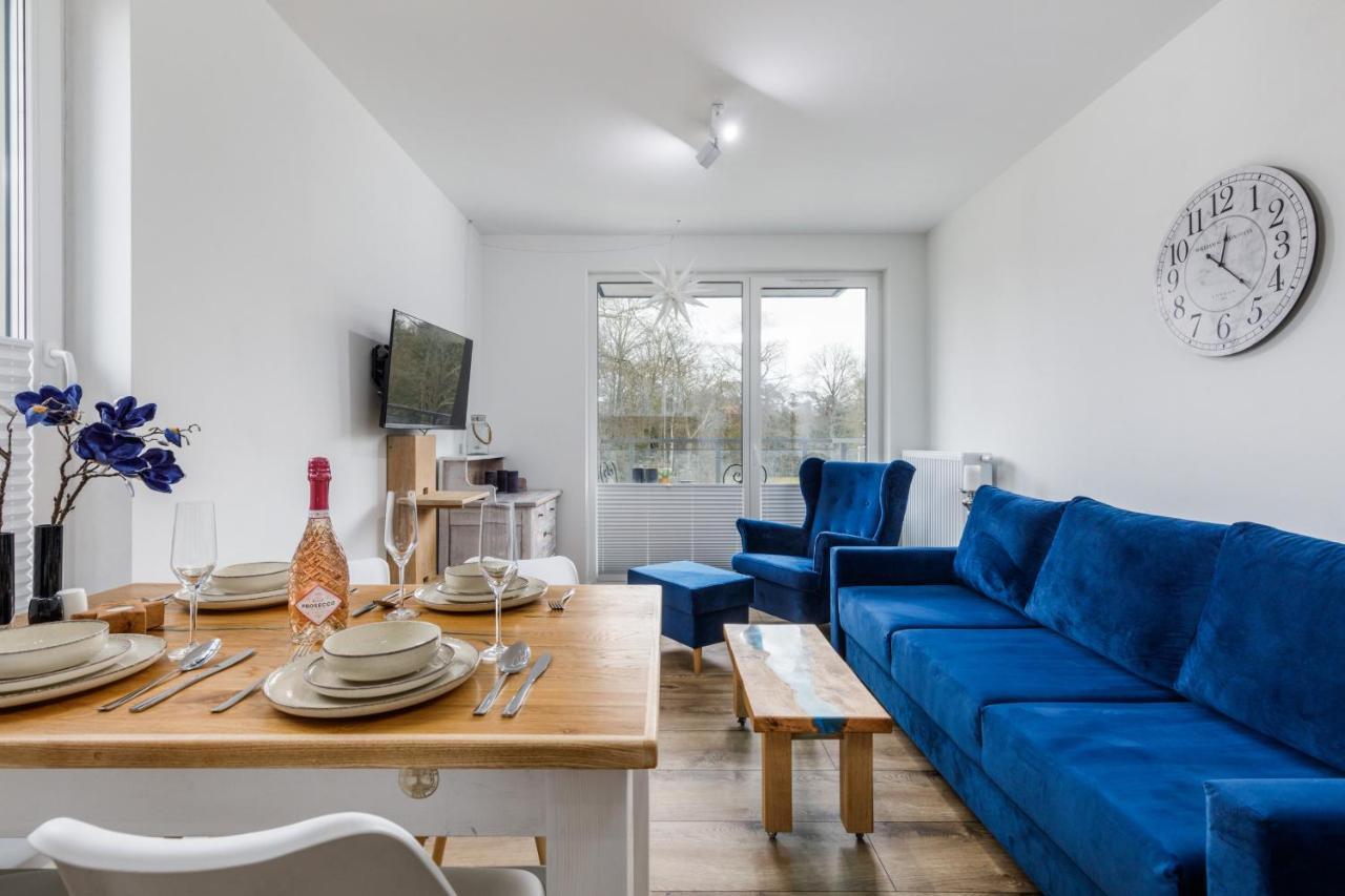 Green Square Apartment With Balcony Swinoujscie By Noclegi Renters Экстерьер фото